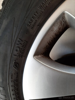 Predám originálne disky na Š. Superb osadené zimnými pneu. - 4