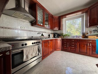 RODINNÝ DOM - ČARADICE - 4