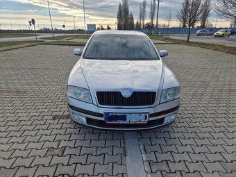 Predám Škoda Octavia 2 1.9 TDI 77kw DSG A/T r.v.2005 - 4