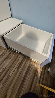 Vstavaná skriňa - 4