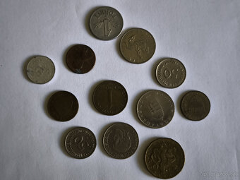 Rôzne mince Schilling - 4