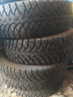 Predám pneu 195/65r15 - 4