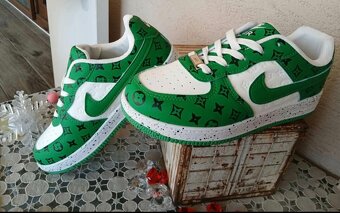 Topánky značky nike a Adidas - 4