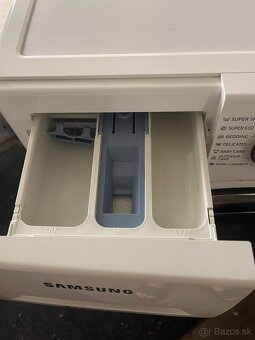 Samsung - 4