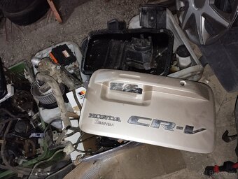 Honda CR-V RD1 náhradné diely - 4