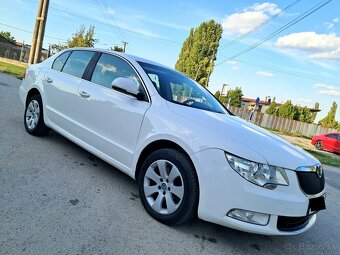 Škoda Superb - 4