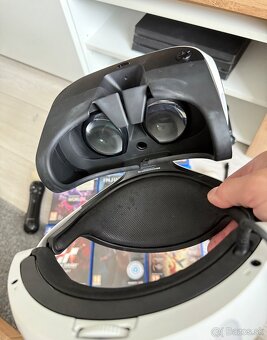 PlayStation 4 Pro 1TB + PS VR + 2 ovládače + hry (aj VR) - 4