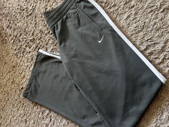 nike tepláky - 4