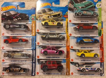 Hot wheels - 4