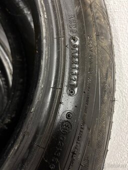 Predám zimné pneumatiky Falken Eurowinter HS01 205/55 R16 - 4