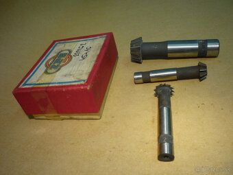 Predám uhlové stopkové frézy - 4