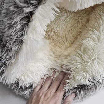 Zimný veľmi chlpatý pelech - 4