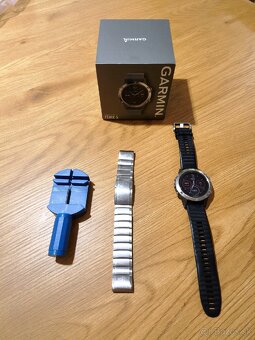 Garmin Fenix 5 - 4