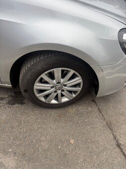 Volkswagen Golf VI 1,6tdi - 4