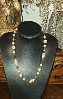 STARÝ NÁHRDELNÍK - 4