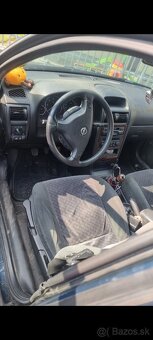 Predám Opel Astra G 1.7 DTI 2002– ťuknuta predná časť, nová - 4