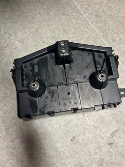 Compact disk changer - 4