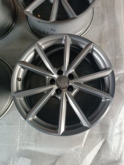 Audi R20 - 8U0601025AK - 4