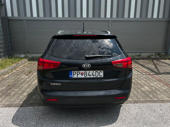 Kia Cee´d SW 1.6 GDI EX/Gold - 4