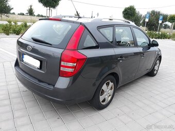 Predám Kia Ceed 1.6. CRDI diesel 85 kw rok 11/2008 - 4