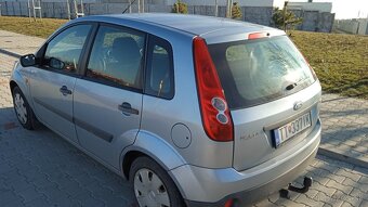 Ford Fiesta - 4