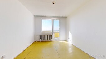 GARSÓNKA S LOGGIOU - 4