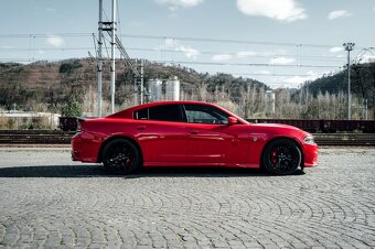 DODGE CHARGER HELLCAT 6.2 HEMI - 4