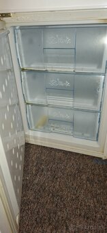Beko chladnicka + Whirlpool pracka - 4