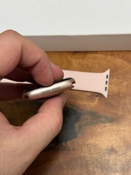Apple Watch 10 42mm Gold nepoužívané - 4