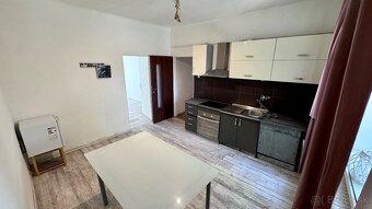 89 m² byt s balkónom, parkovaním a záhradkou – Trnava - 4