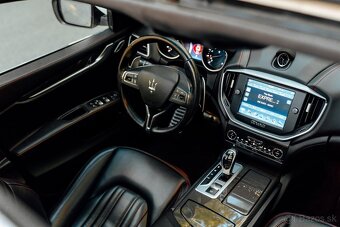 Maserati Ghibli q4 - 4