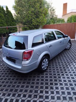 Opel Astra 1.7 CDTI Ecotec - 4