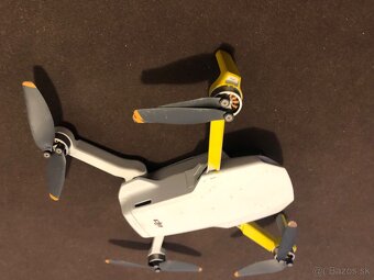 Predam dron dji mini - 4