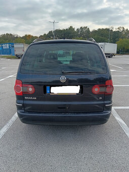 VW Sharan r. 2009 1,9TDI 85kw, 115k , 7miestny - 4