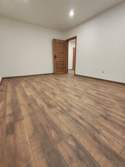 Prenájom - 3 izbový byt s balkónom - 4