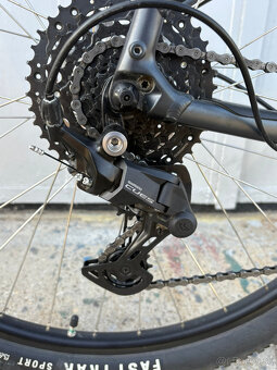 SPECIALIZED Rockhopper Sport - 4