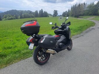 Honda NC 700 D Integra - automat - 4