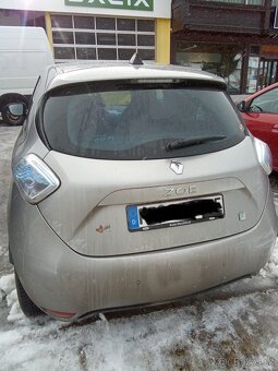 Renault Zoe rok 2013 - 4