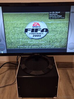 Herná konzola + multimediálne centrum - 4