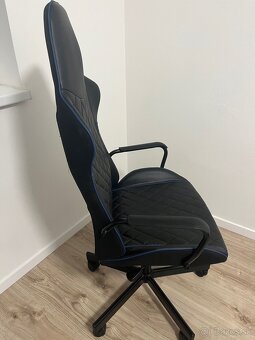 Predám IKEA hernú/kancelársku stoličku - 4