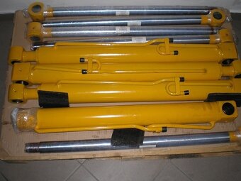 Piestnica na JCB 3CX,  na JCB 4CX - 4