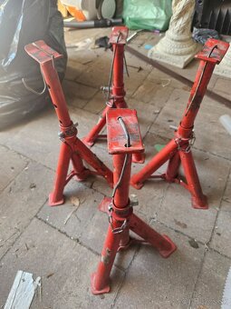 Stojany - 4