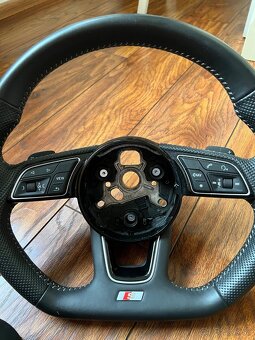 Volant na Audi S line - 4