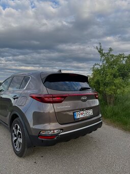 Kia Sportage 1.6 T-GDi GOLD - 4