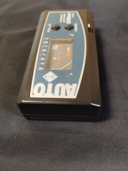 Wittner Auto Chromatic Tuner AT-500 Korea efektový pedál - 4