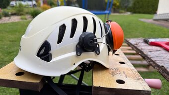 Pracovná prilba Petzl Alveo Vent - 4
