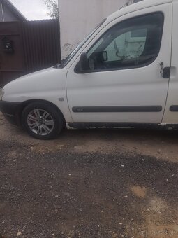 Berlingo 1.8 benzín - 4