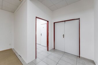Skladovací priestor s rampou, Košice - Terasa, OC Luník I. - 4