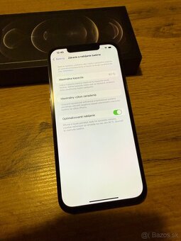 Predám Iphone 12 pro max 256g čierny titán - 4