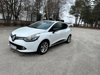 Športové auto Renault Clio - 4